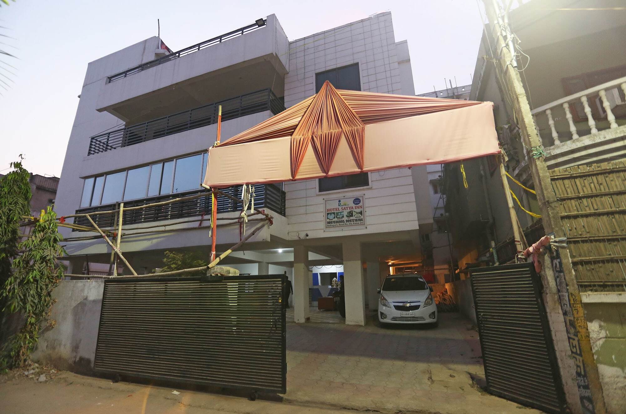 Oyo 24694 Hotel Satya Inn Patna  Exterior photo